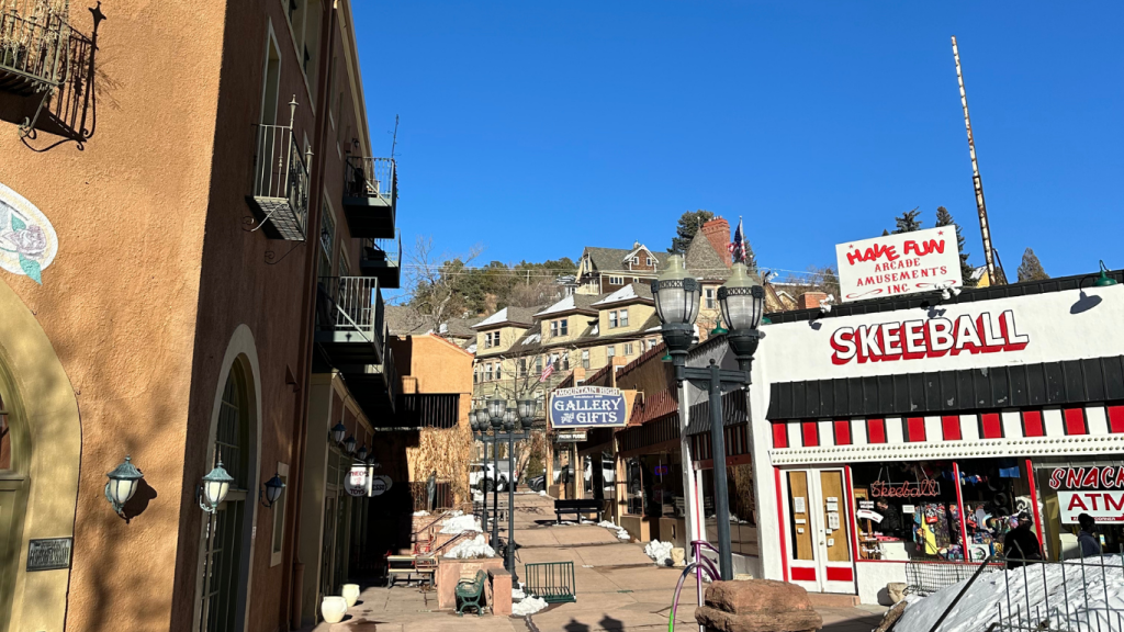 Manitou Springs, Colorado Springs, CO